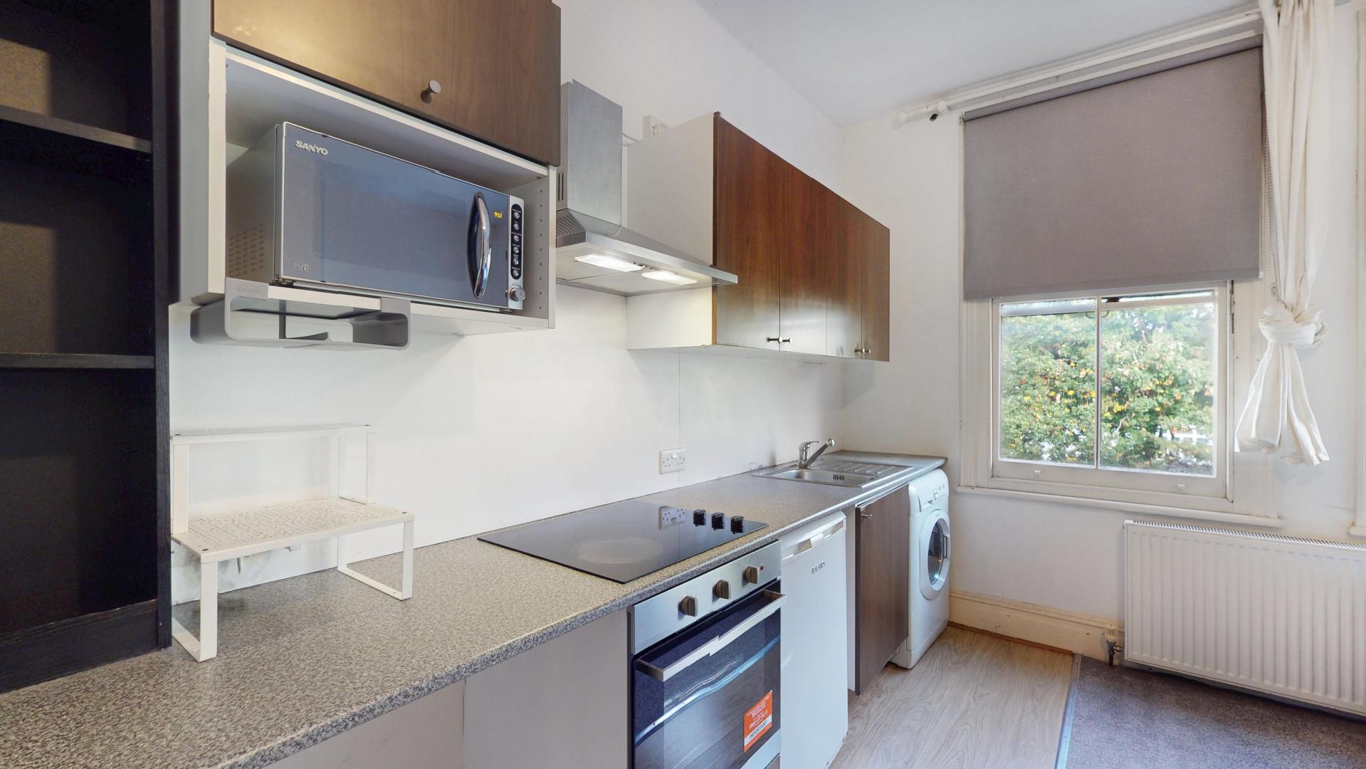 Modern Studio Goldhurst Terrace, West Hampstead (Heating + Hot water included)